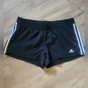 Adidas shorts size L